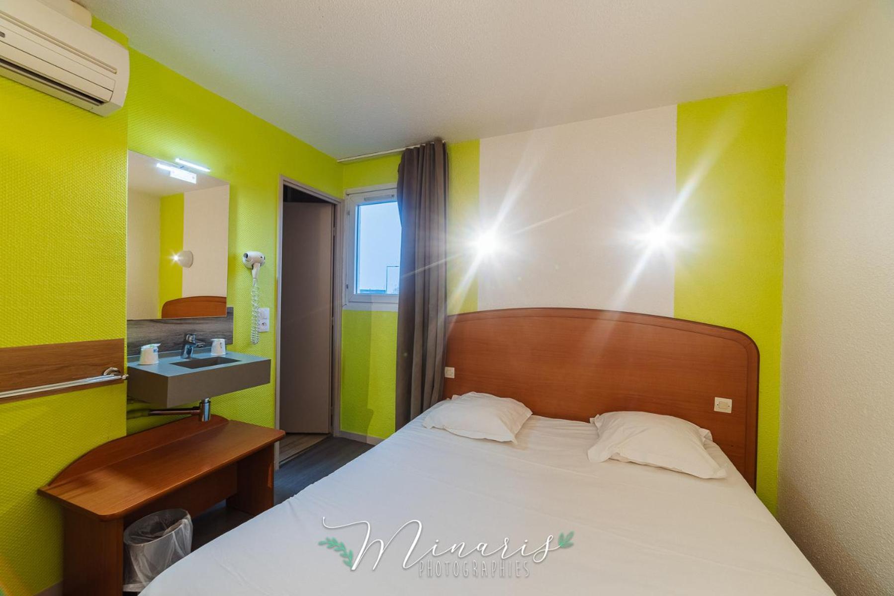 B Troyes Aeroport Hotel 2*